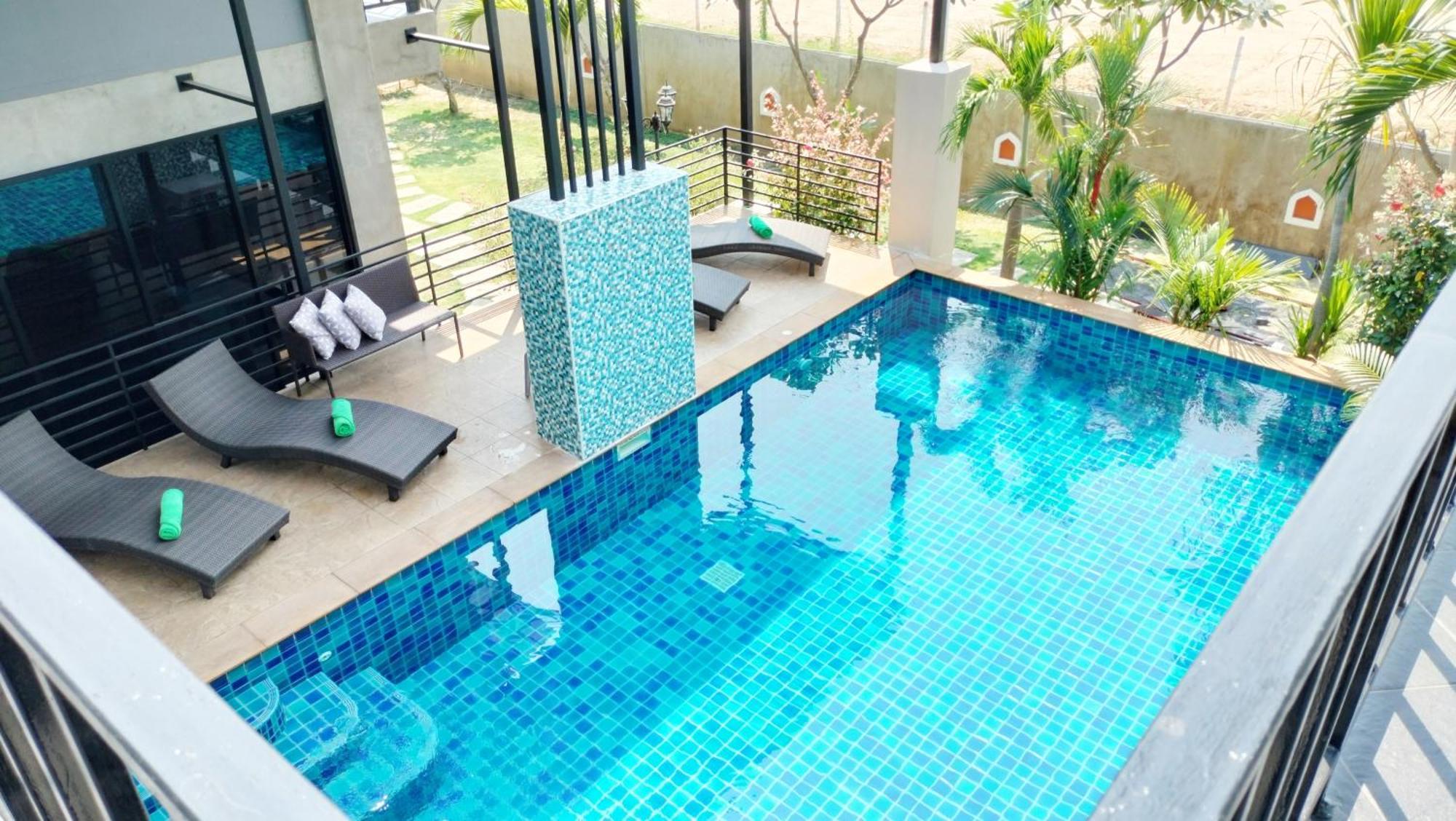 Villa Rajapruek Entire 3 Villas 7 Bedrooms Near Airport Chiang Mai Buitenkant foto
