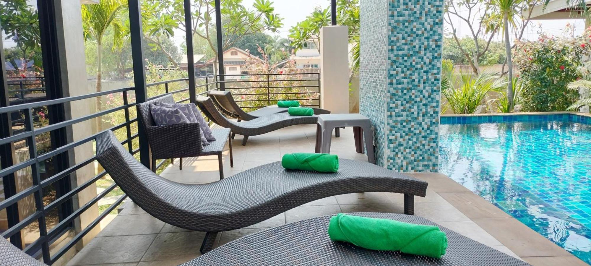 Villa Rajapruek Entire 3 Villas 7 Bedrooms Near Airport Chiang Mai Buitenkant foto